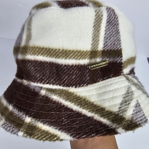 STEVE MADDEN Fuzzy Plaid Bucket Hat Y2K 90s Vibes Cream Brown‎ Womens One Size - Picture 2 of 9